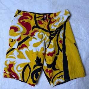 Quiksilver Eddie Aikau  Men's Vibrant Swim Shorts 36